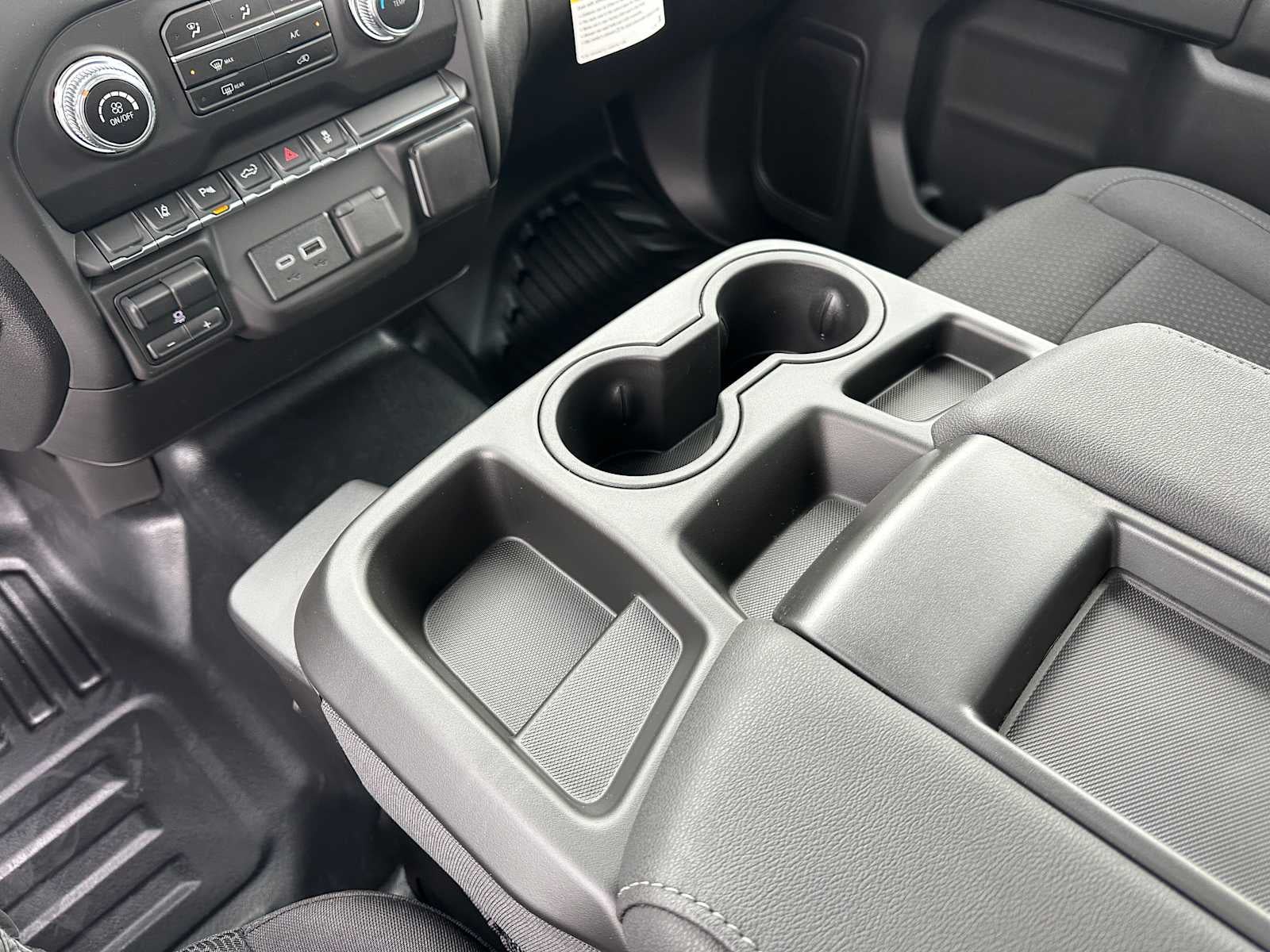 2025 GMC Sierra 3500 HD Pro