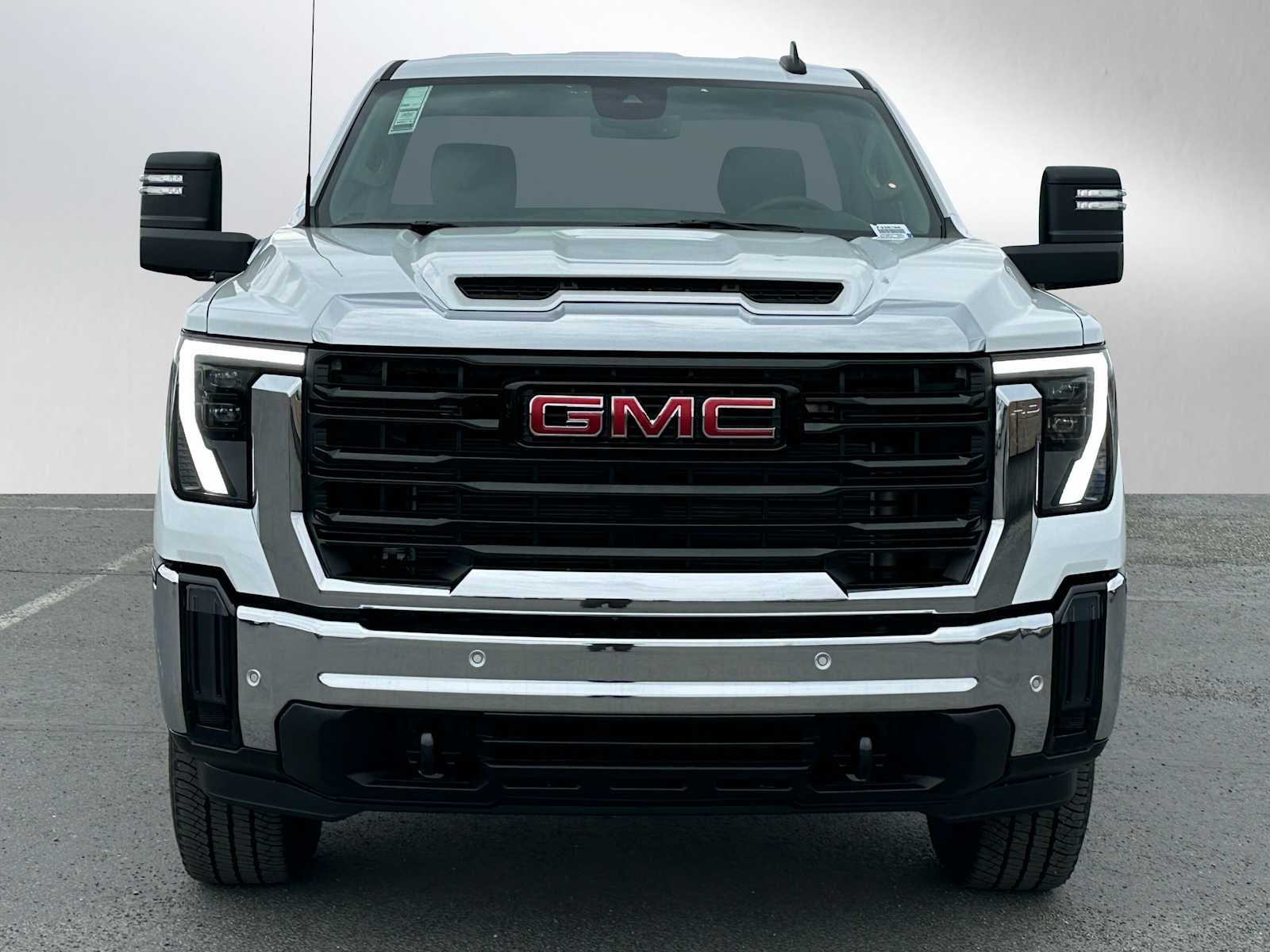 2025 GMC Sierra 3500 HD Pro