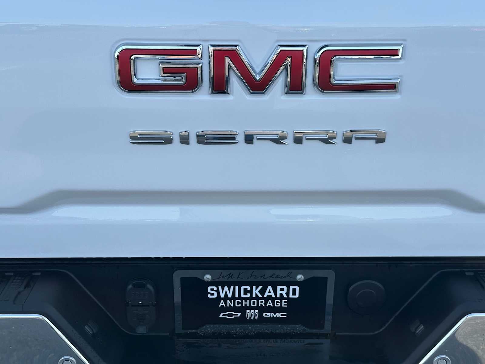 2025 GMC Sierra 2500 HD Pro