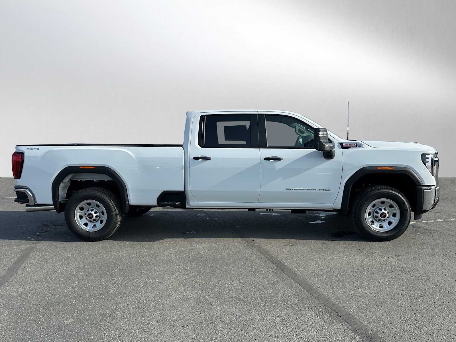 2025 GMC Sierra 2500 HD Pro