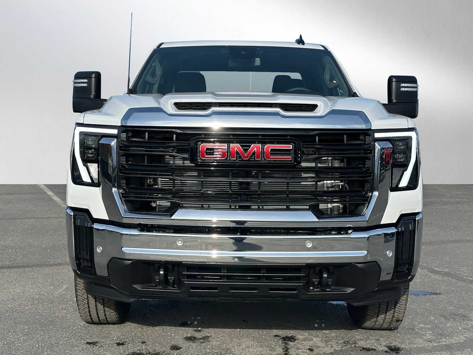 2025 GMC Sierra 2500 HD Pro