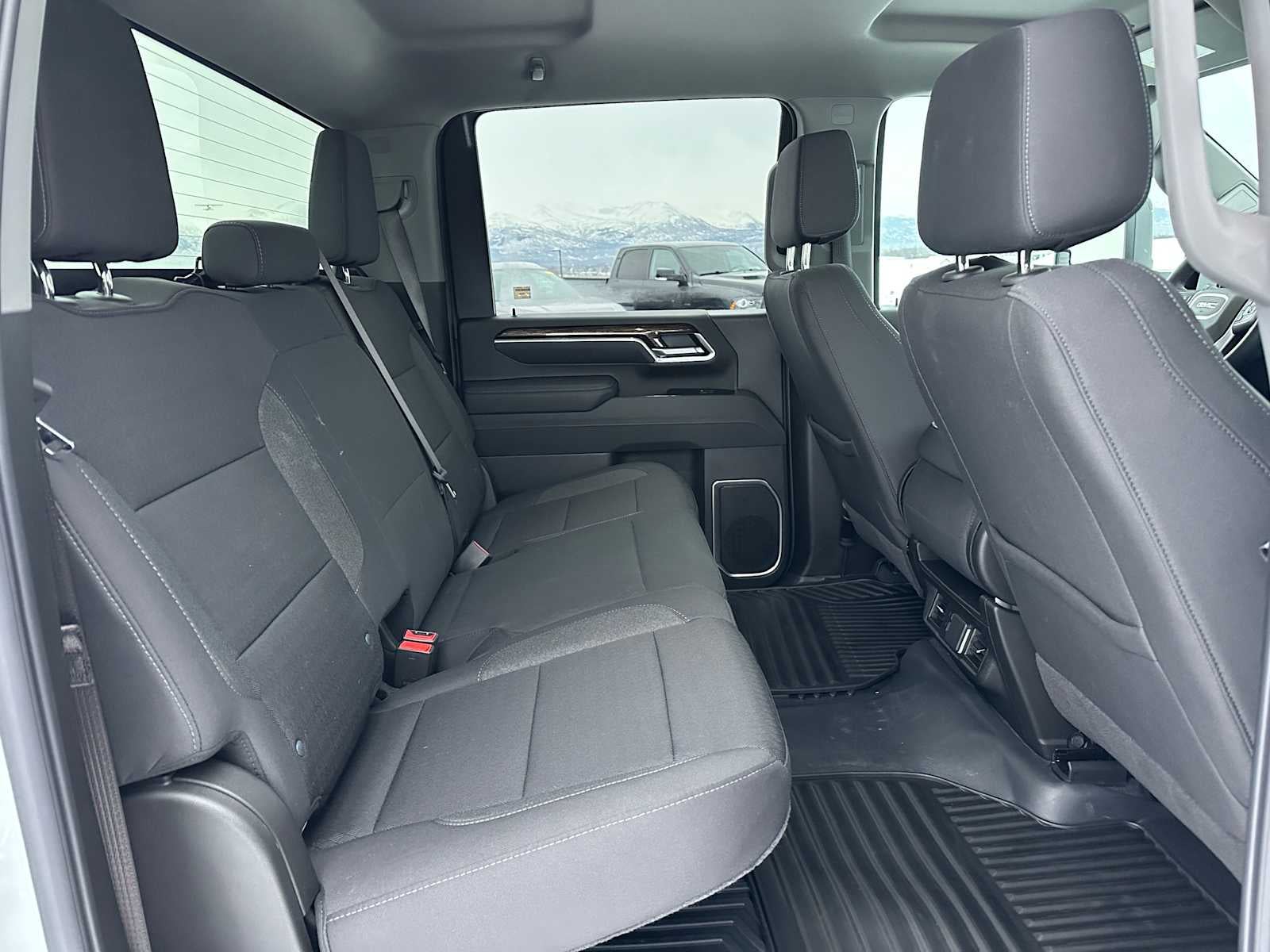 2025 GMC Sierra 2500 HD SLE