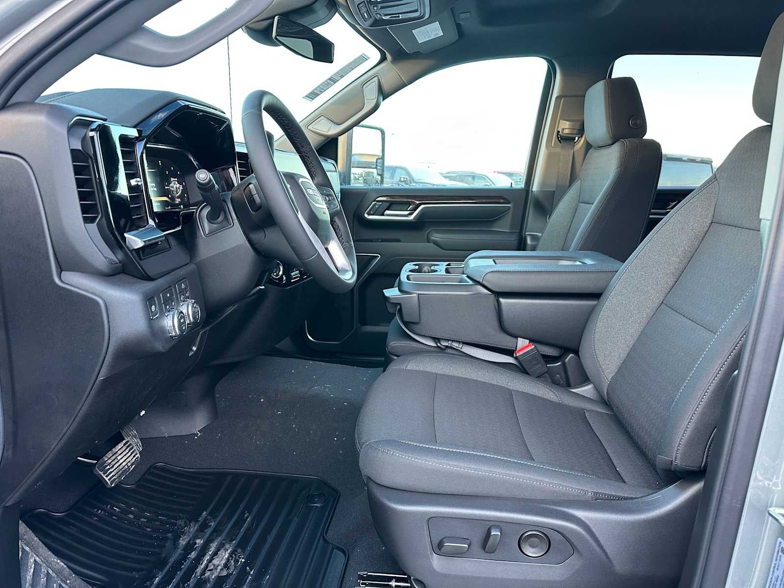 2026 GMC Sierra 2500 HD SLE