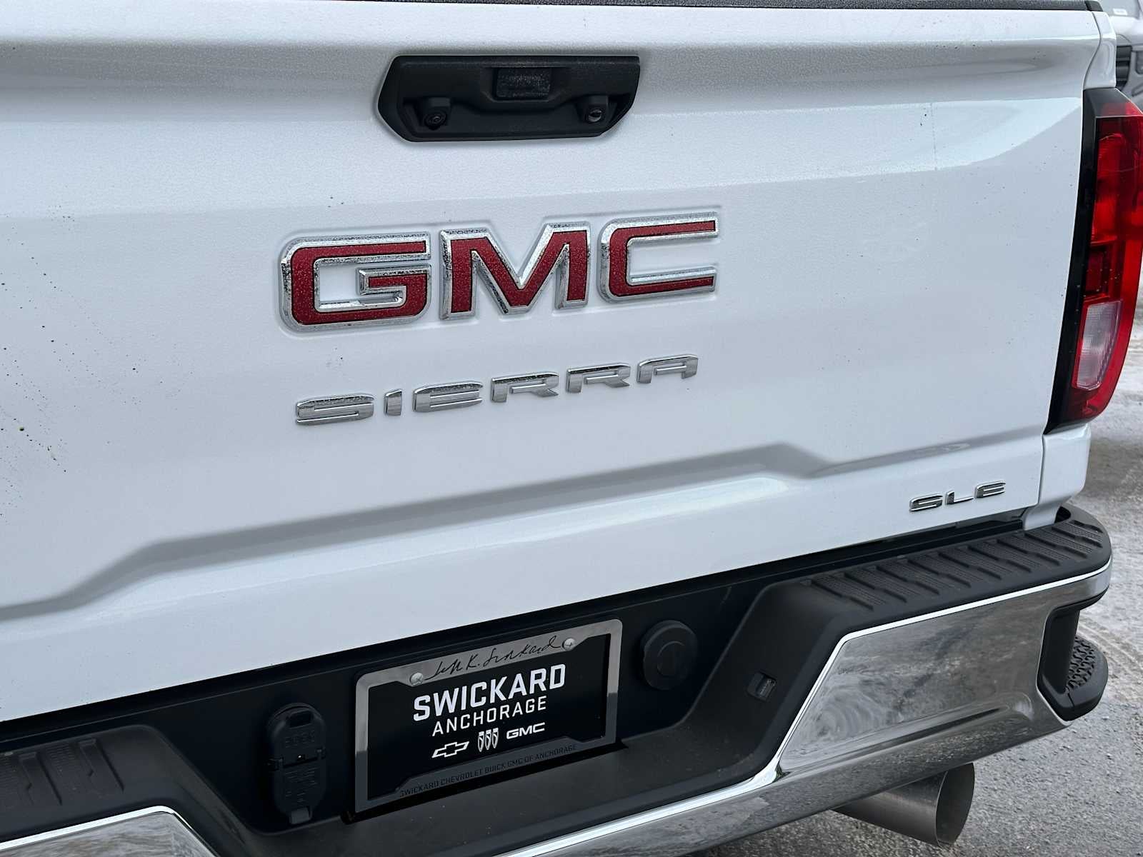 2026 GMC Sierra 2500 HD SLE