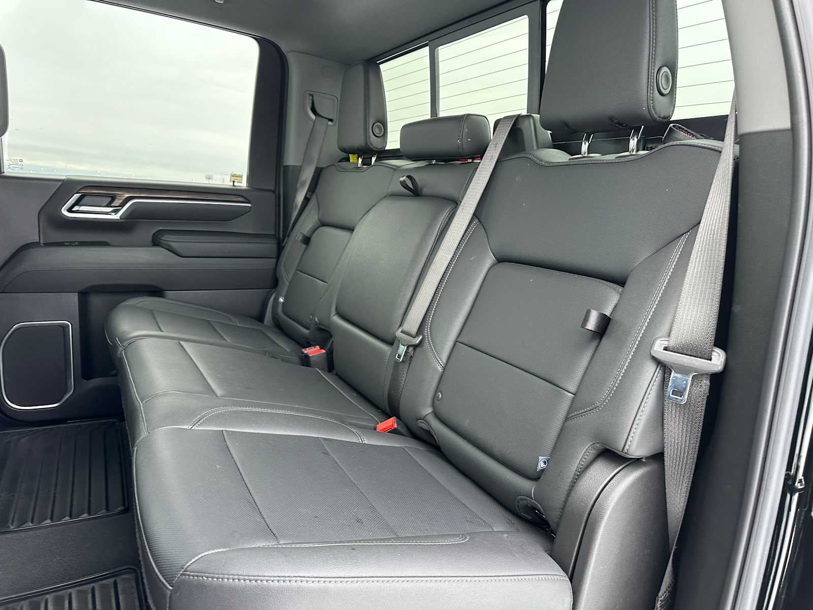 2025 GMC Sierra 2500 HD SLT