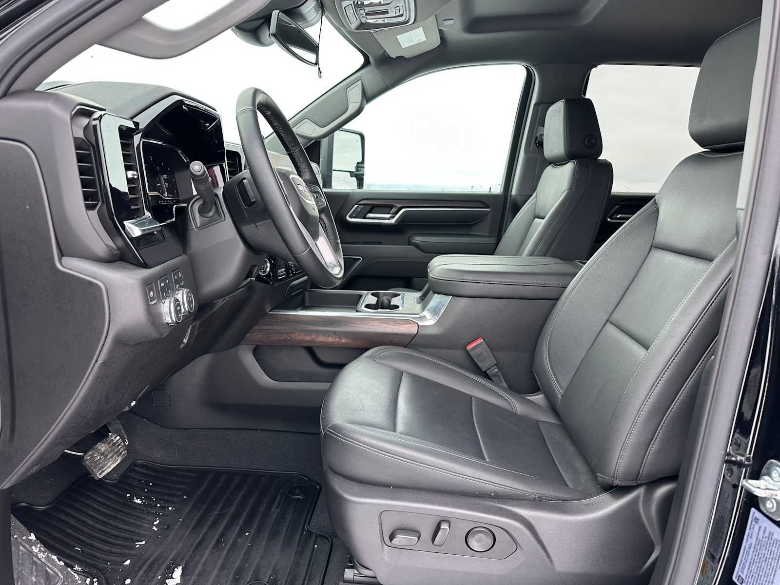 2025 GMC Sierra 2500 HD SLT