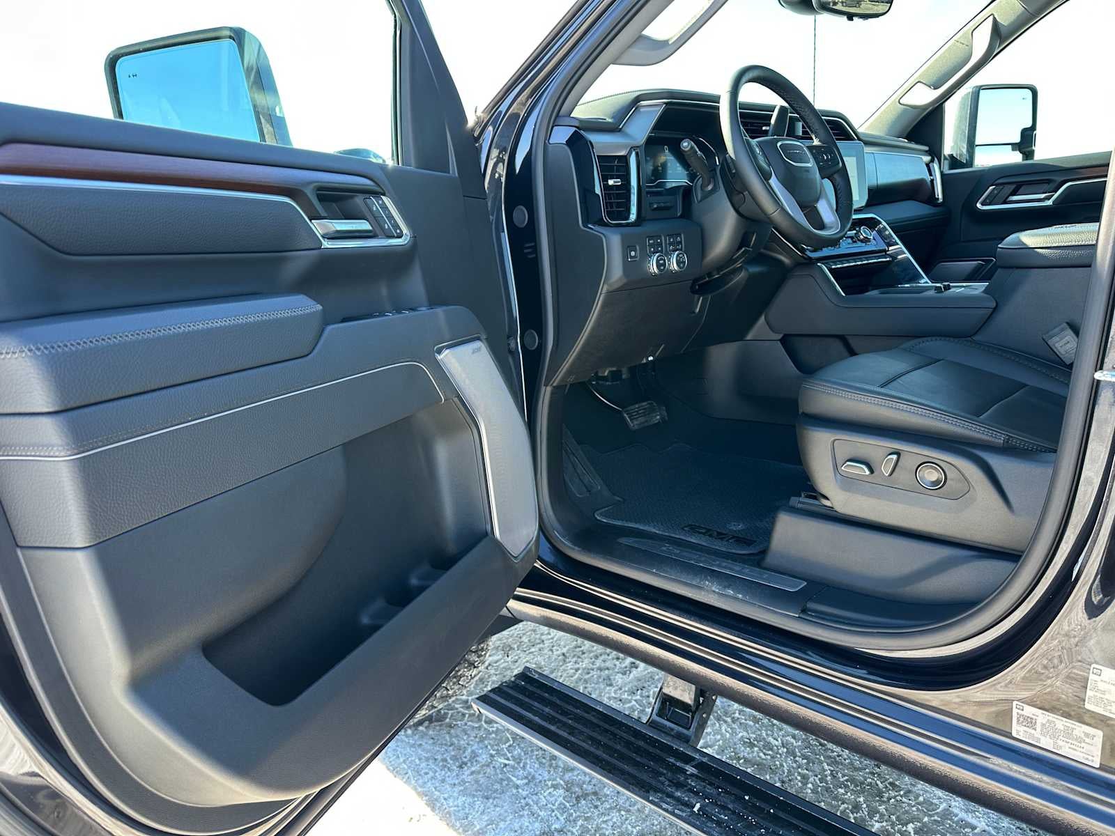 2025 GMC Sierra 2500 HD Denali