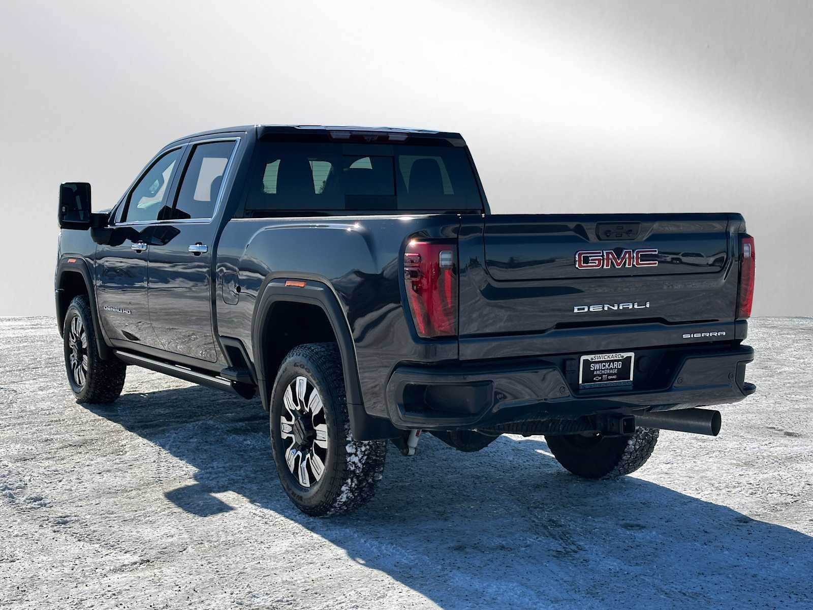 2025 GMC Sierra 2500 HD Denali