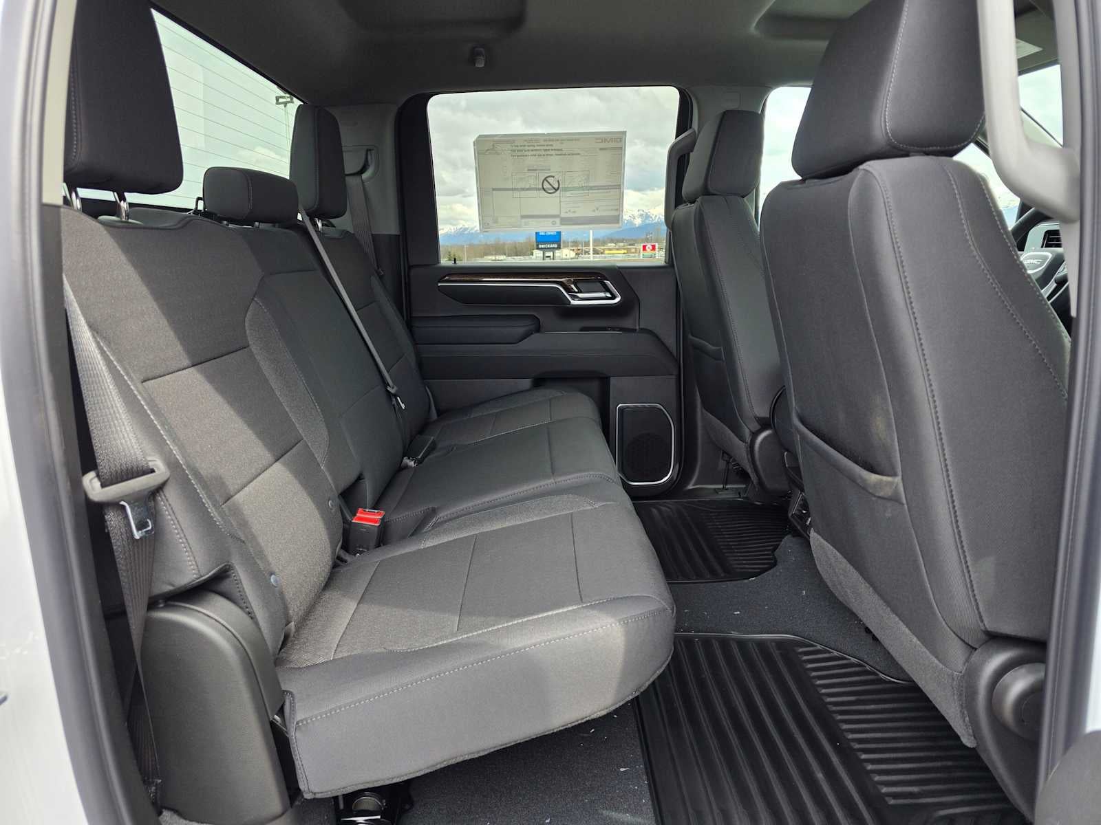 2026 GMC Sierra 3500 HD SLE