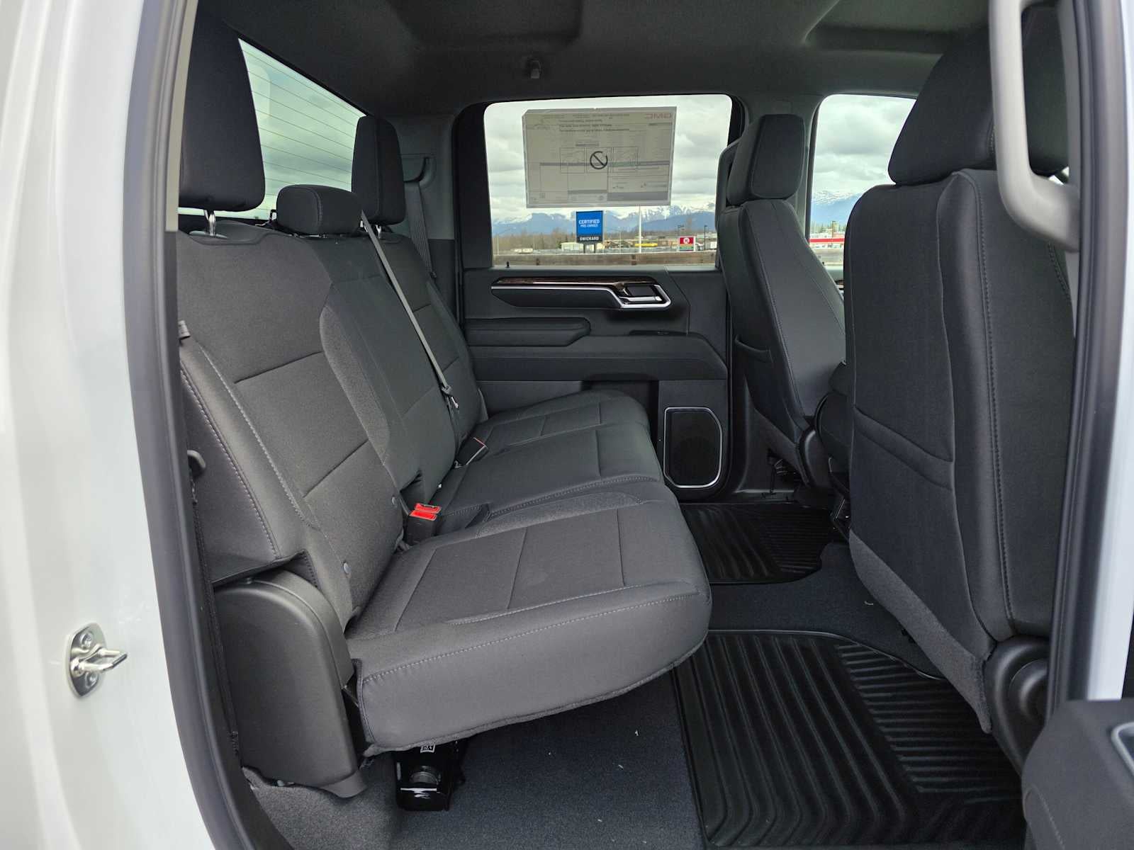 2026 GMC Sierra 3500 HD SLE