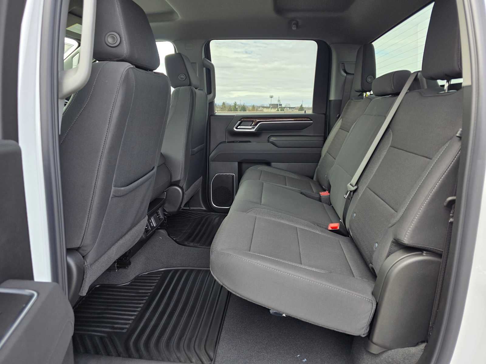 2026 GMC Sierra 3500 HD SLE