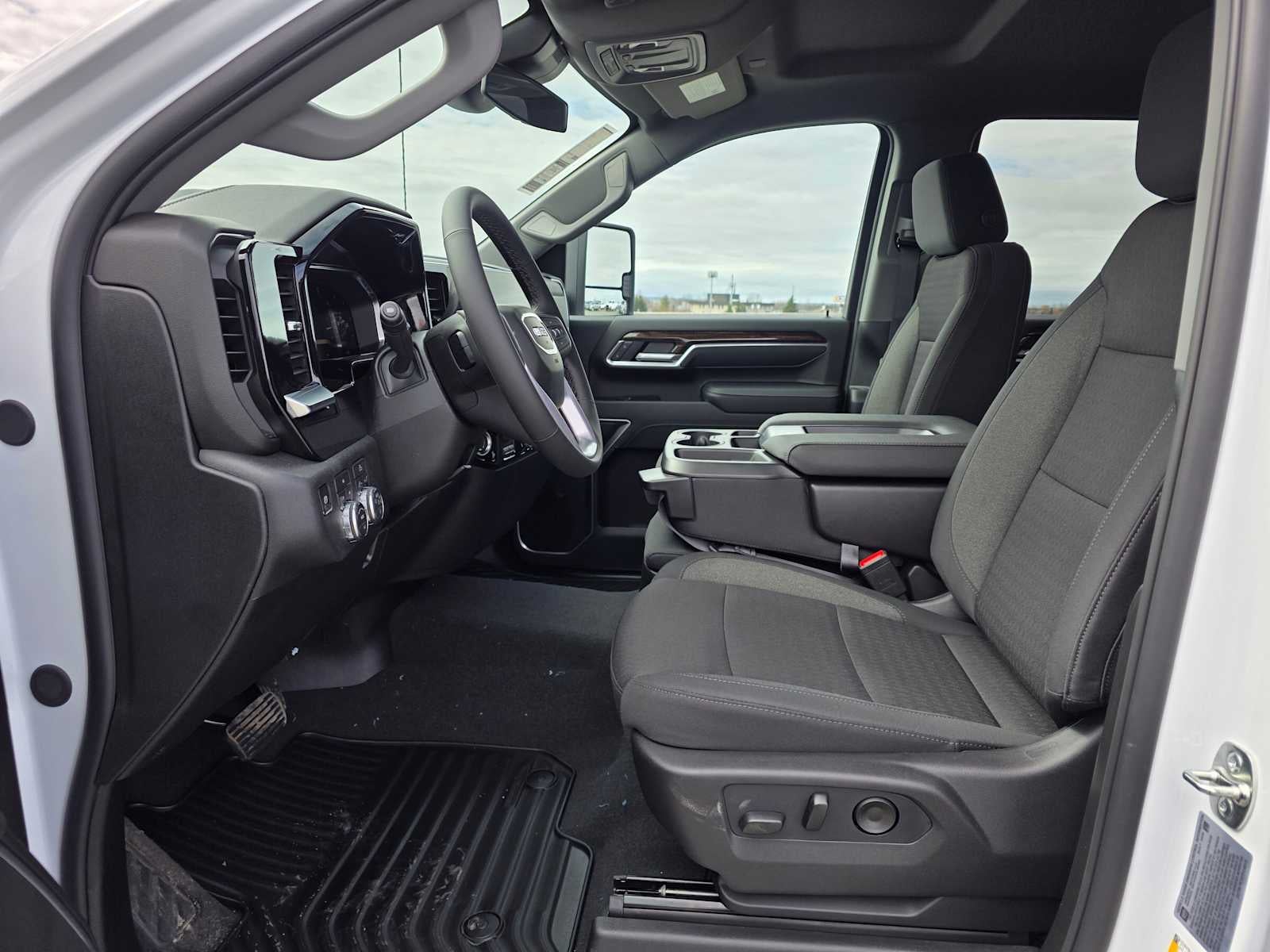 2026 GMC Sierra 3500 HD SLE