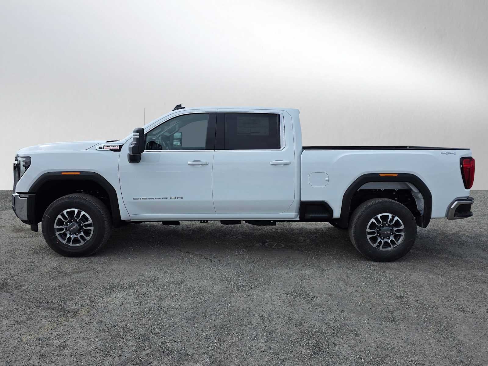2026 GMC Sierra 3500 HD SLE