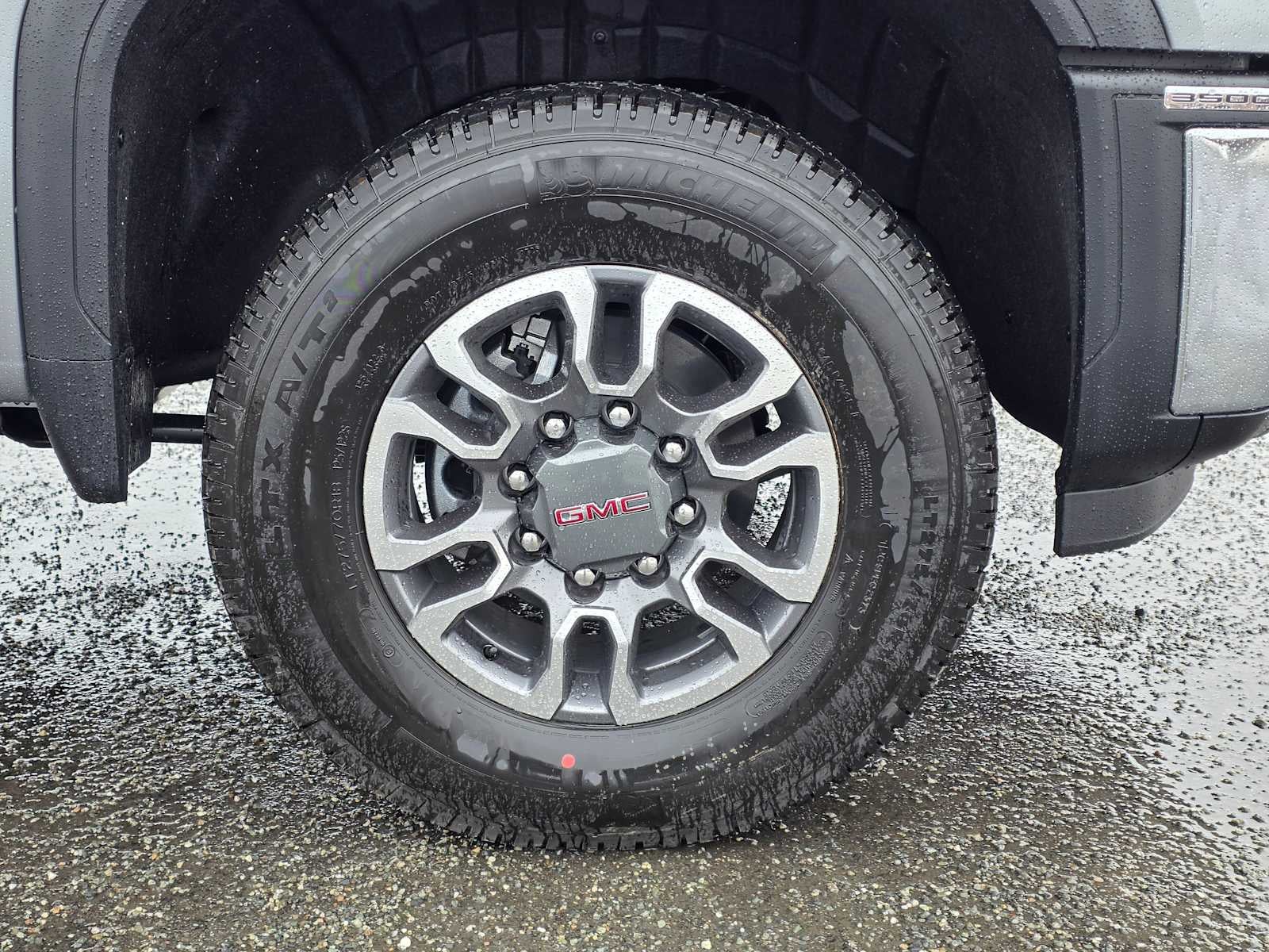 2026 GMC Sierra 3500 HD SLE