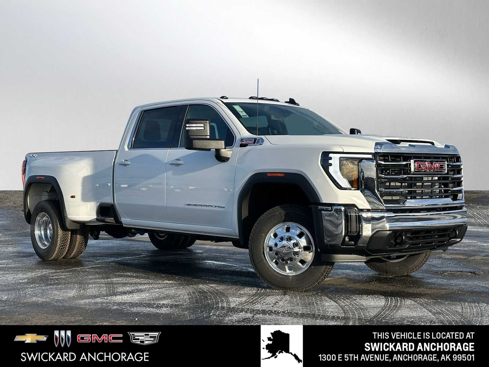 2026 GMC Sierra 3500 HD SLE