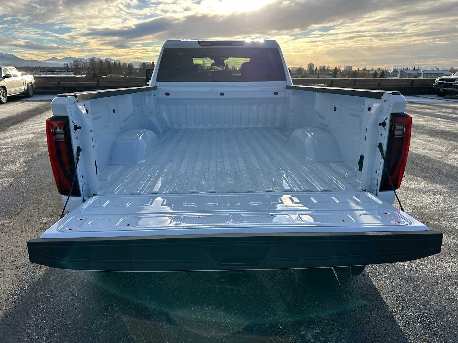 2026 GMC Sierra 3500 HD SLE