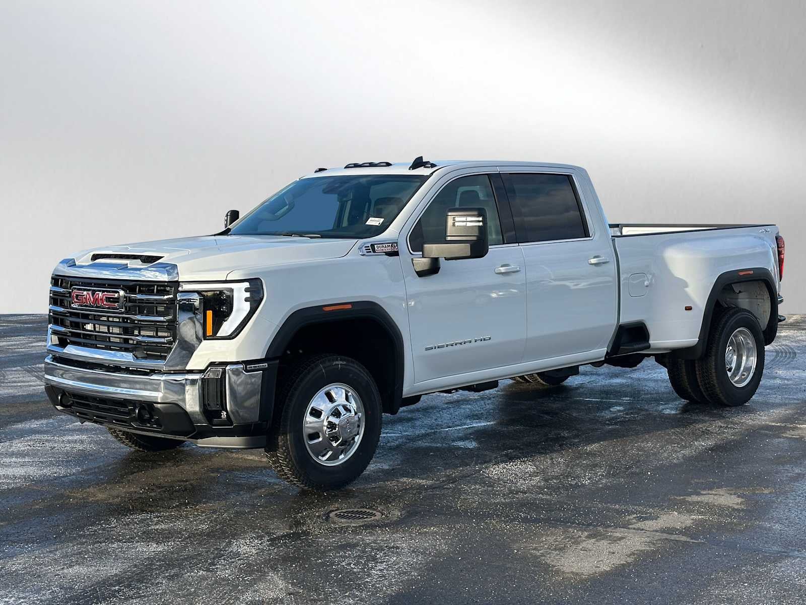 2026 GMC Sierra 3500 HD SLE