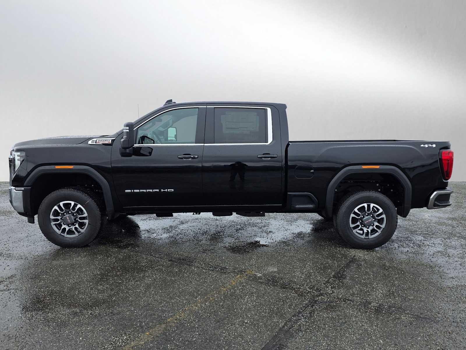 2026 GMC Sierra 3500 HD SLE
