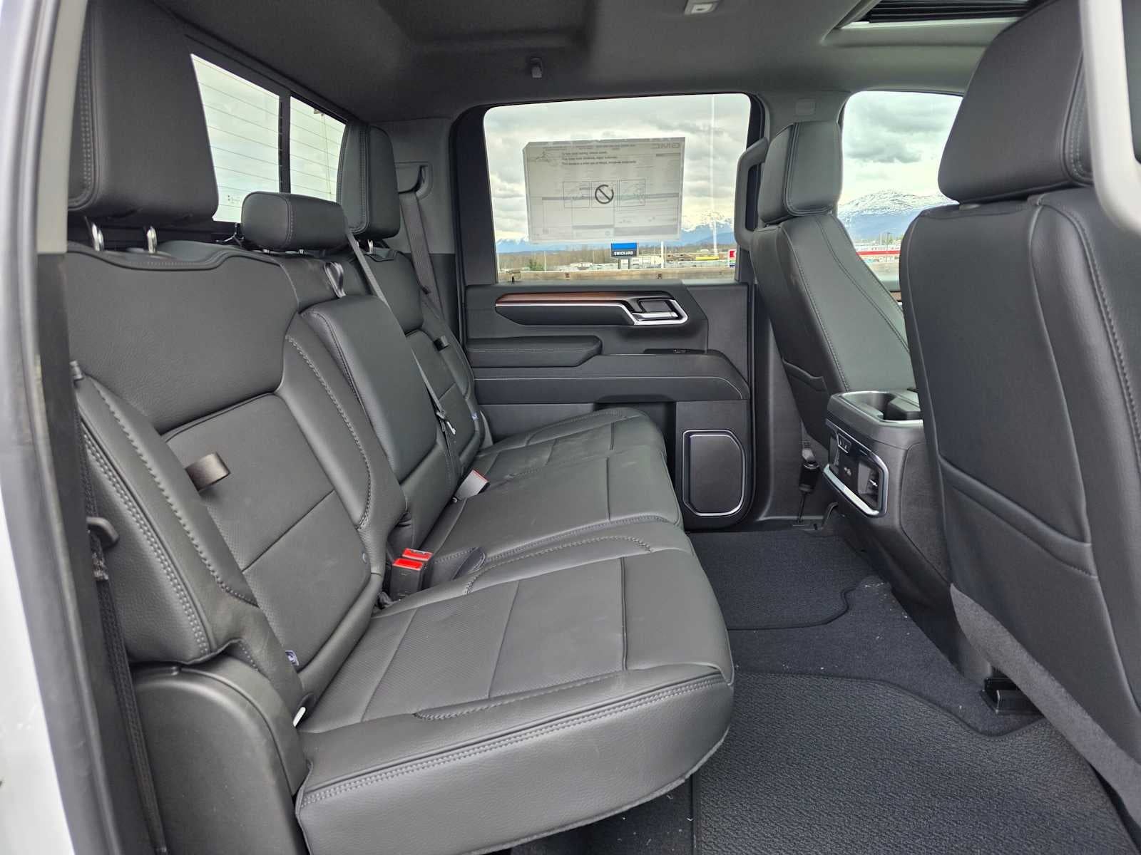 2026 GMC Sierra 3500 HD Denali DRW