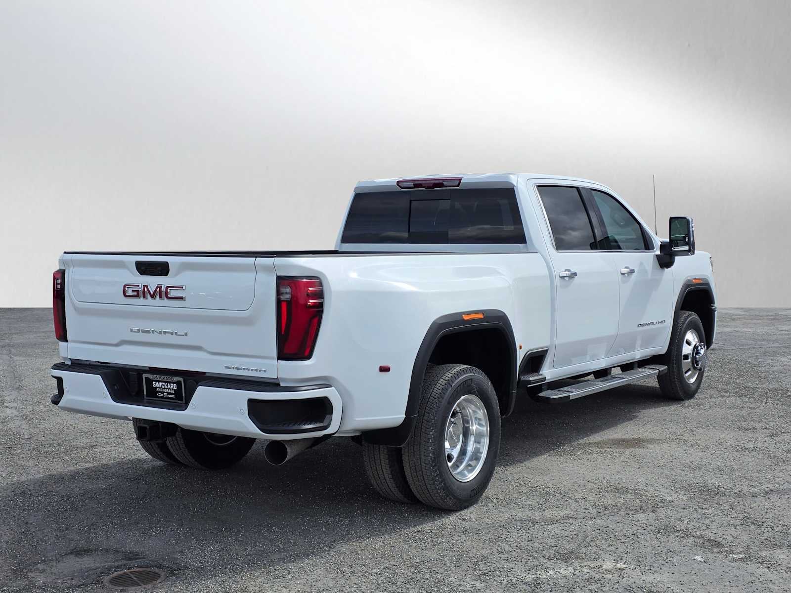 2026 GMC Sierra 3500 HD Denali DRW