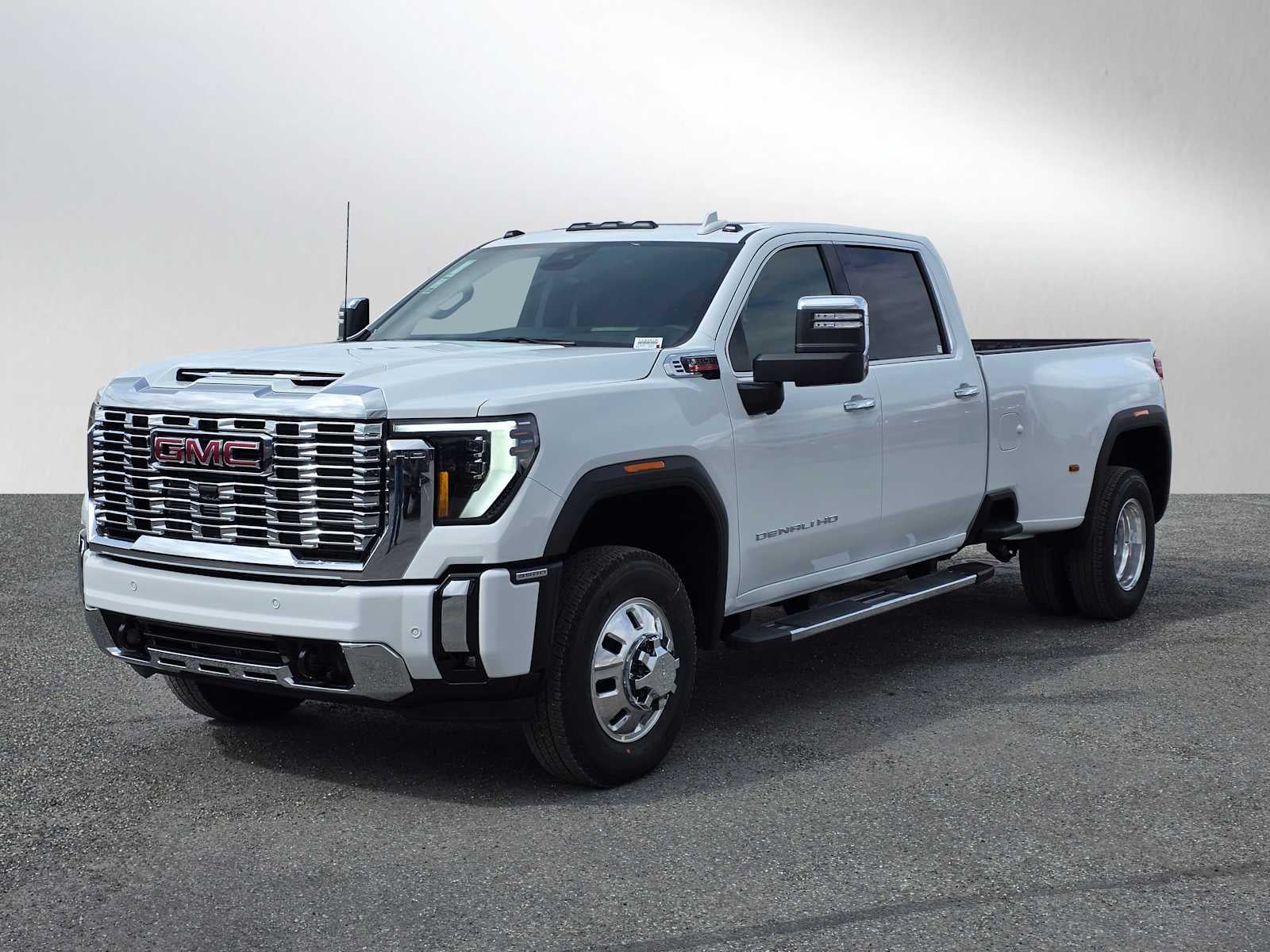 2026 GMC Sierra 3500 HD Denali DRW