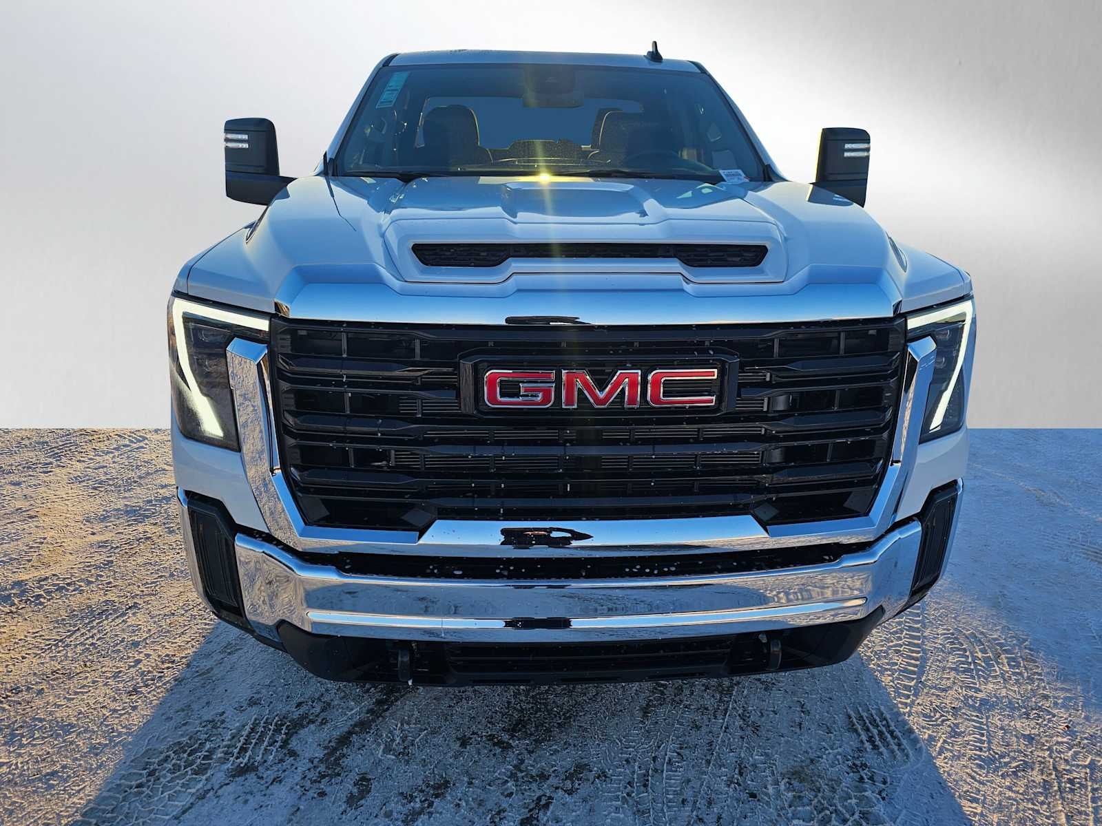 2025 GMC Sierra 2500 HD Pro