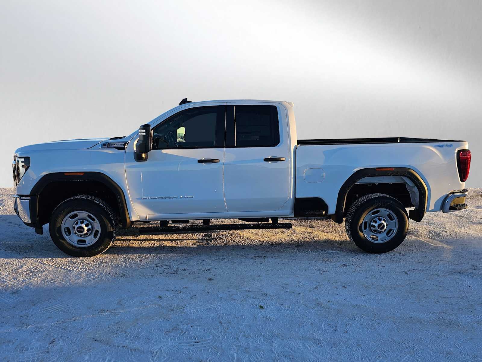 2025 GMC Sierra 2500 HD Pro