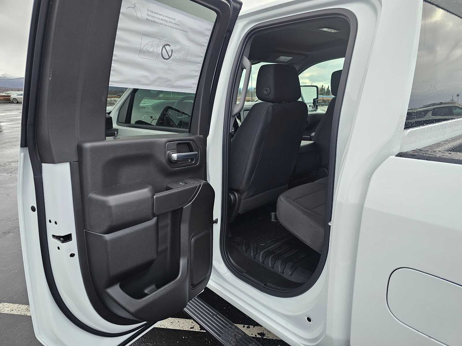 2025 GMC Sierra 2500 HD Pro