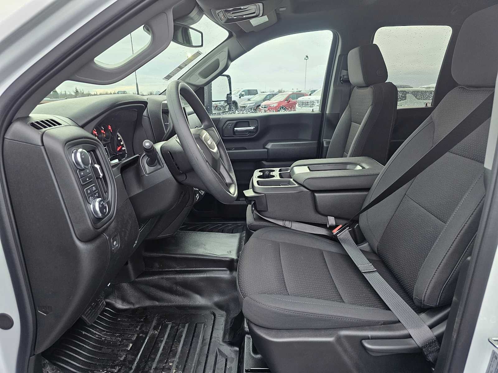 2025 GMC Sierra 2500 HD Pro