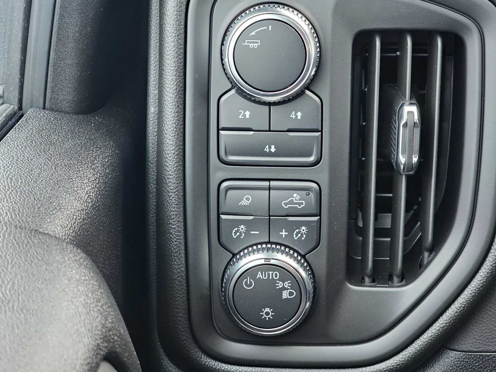 2025 GMC Sierra 2500 HD Pro