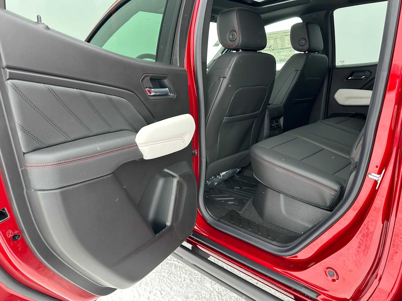 2026 GMC Canyon AT4X