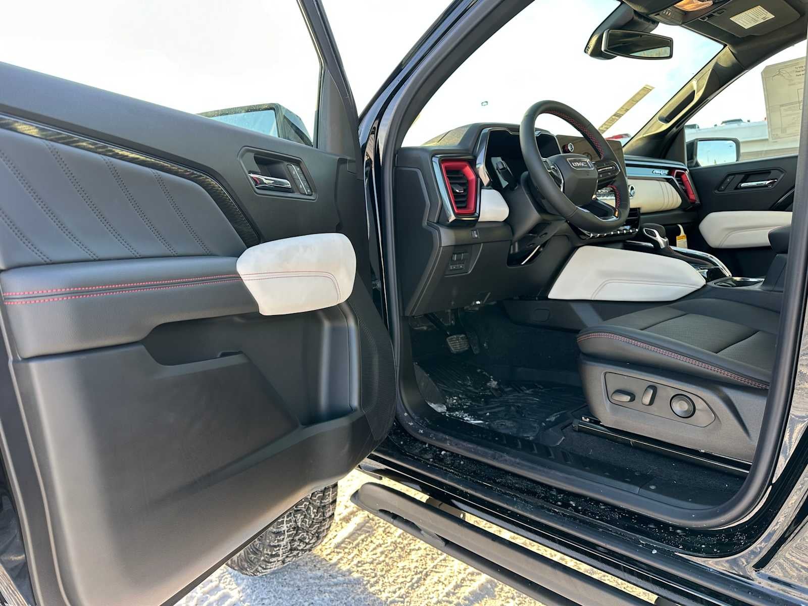 2026 GMC Canyon AT4X