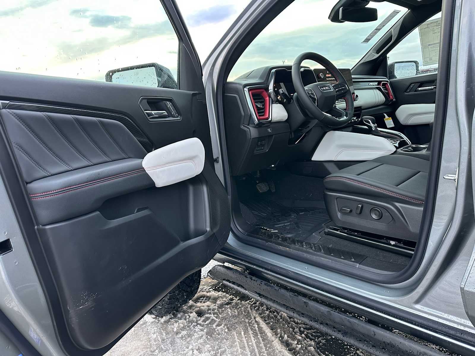 2026 GMC Canyon AT4X