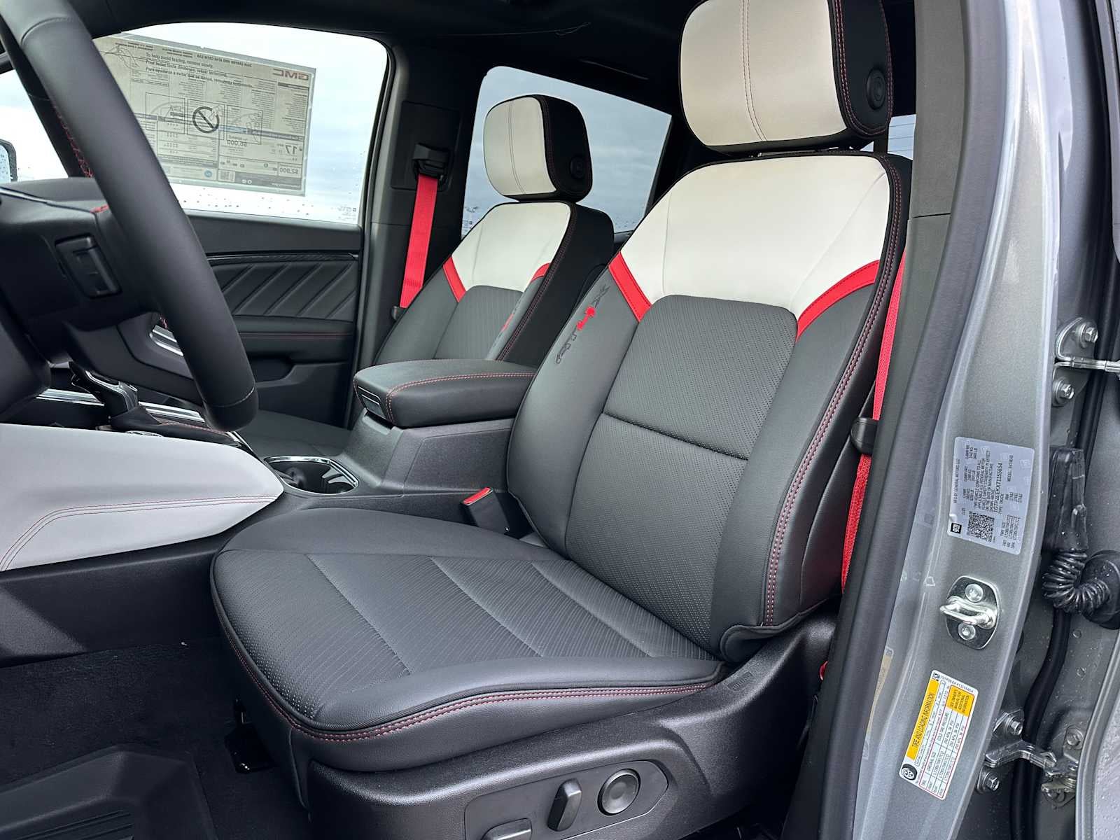 2026 GMC Canyon AT4X