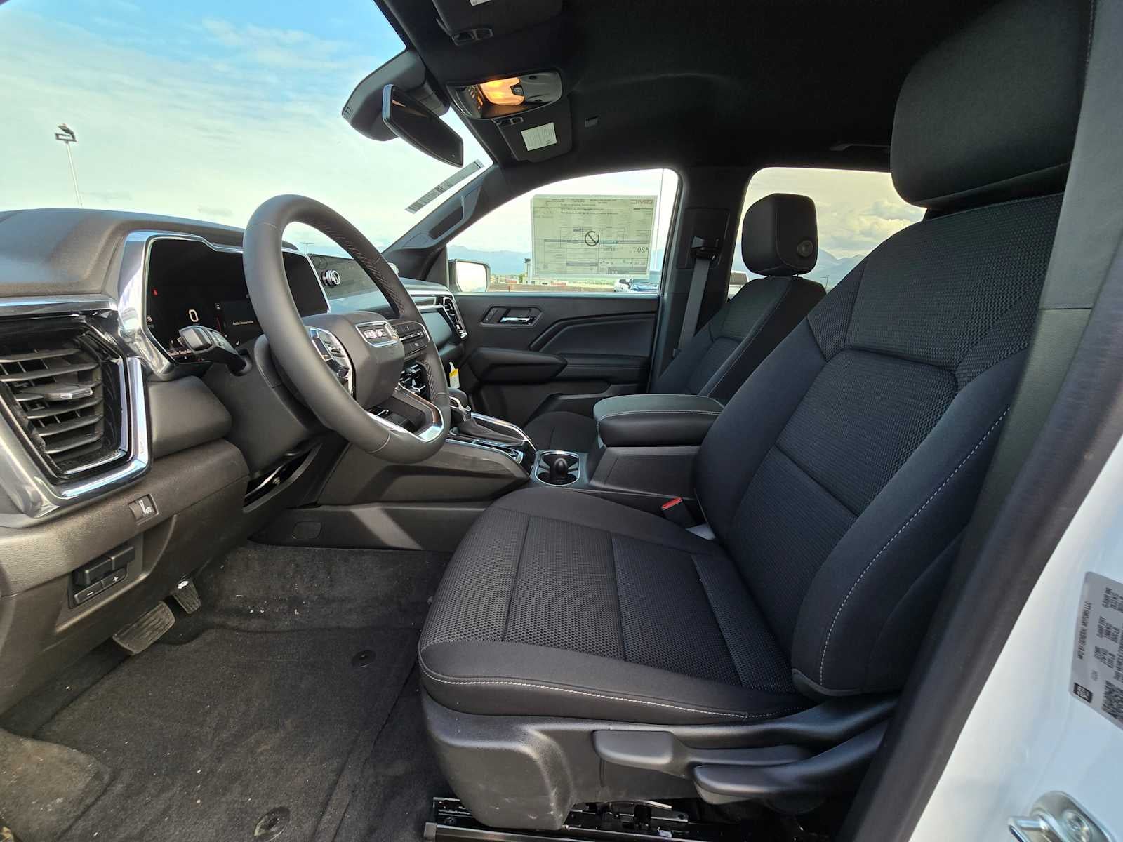 2024 GMC Canyon Elevation