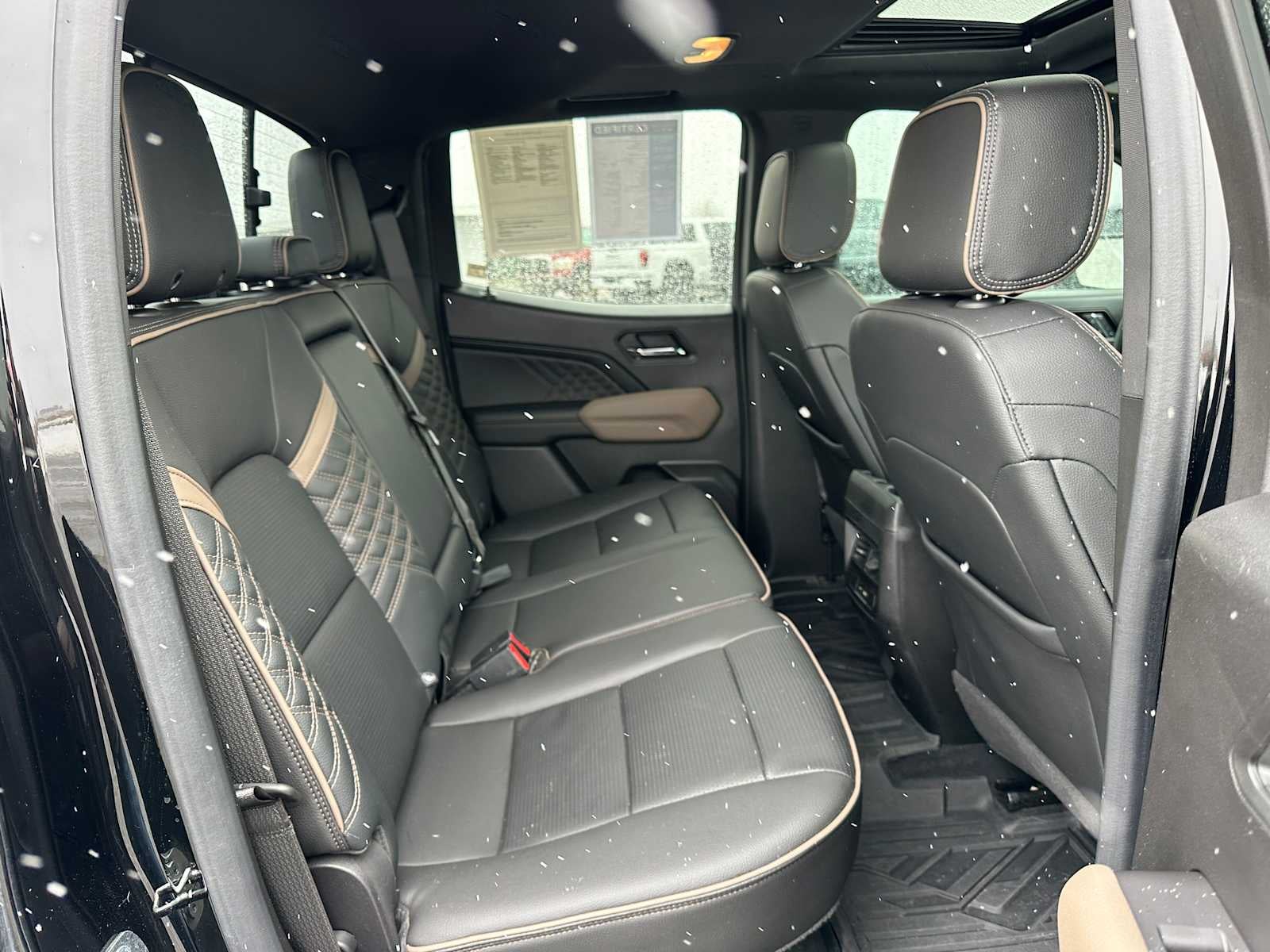 2023 GMC Canyon Denali