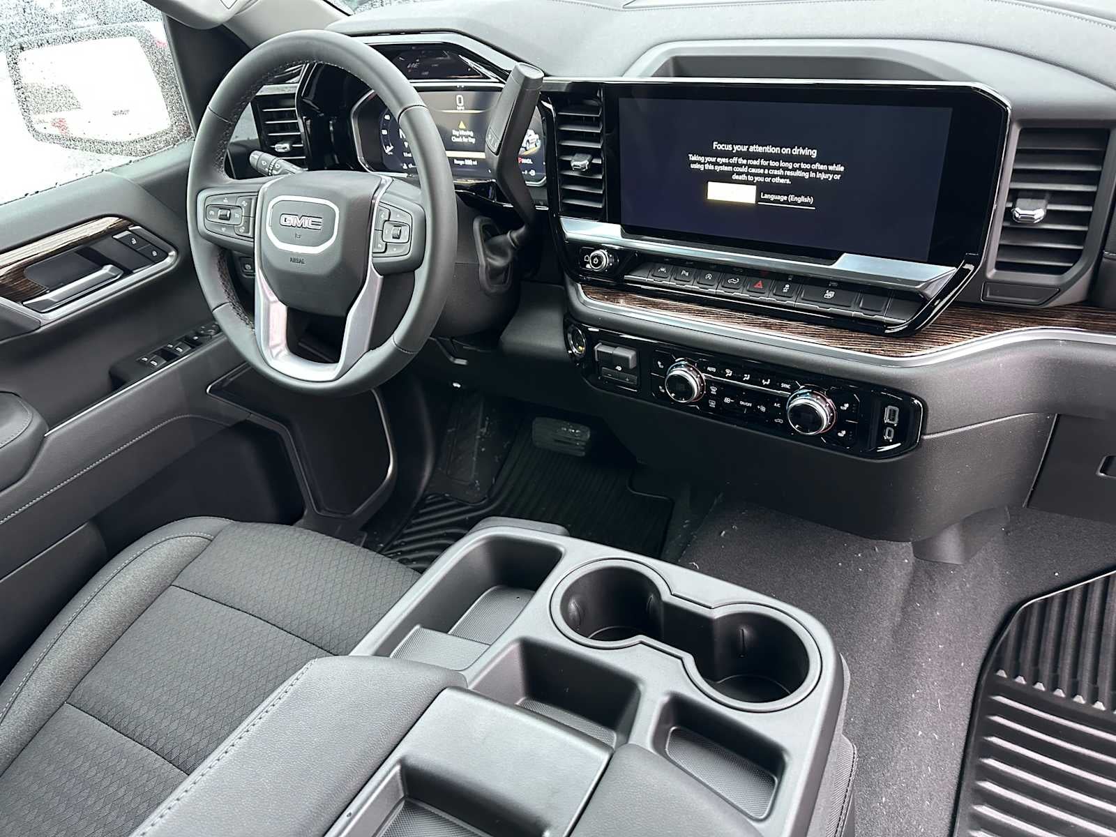 2026 GMC Sierra 1500 SLE