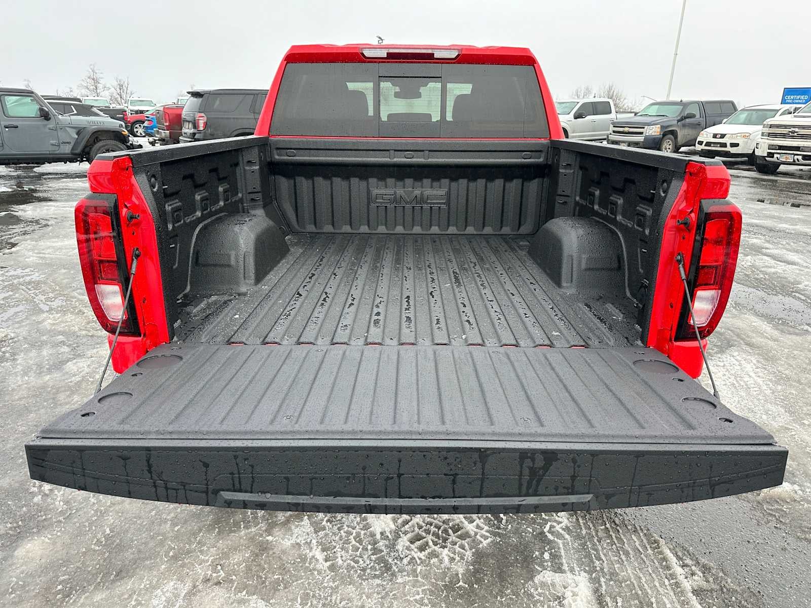 2026 GMC Sierra 1500 SLE