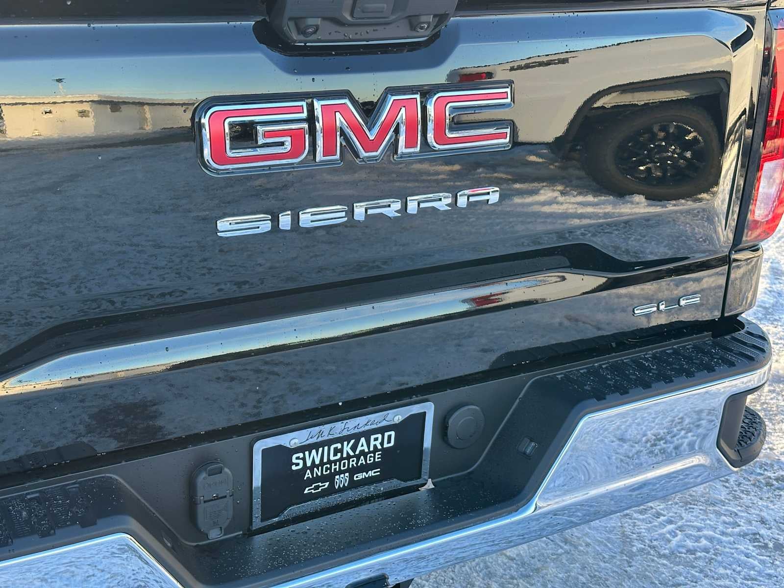 2026 GMC Sierra 1500 SLE