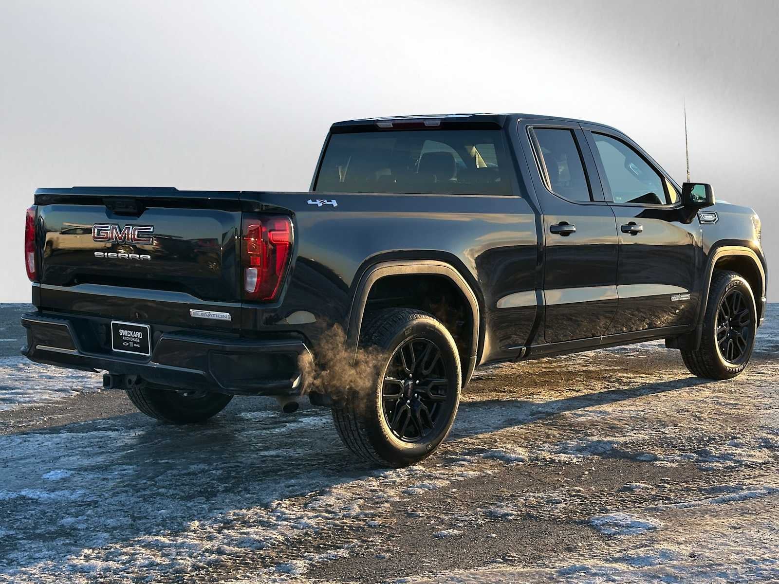2025 GMC Sierra 1500 Elevation