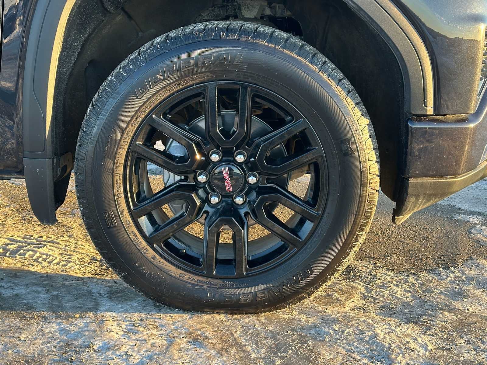 2025 GMC Sierra 1500 Elevation