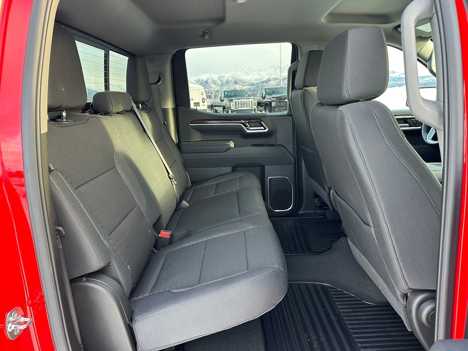 2025 GMC Sierra 1500 SLE