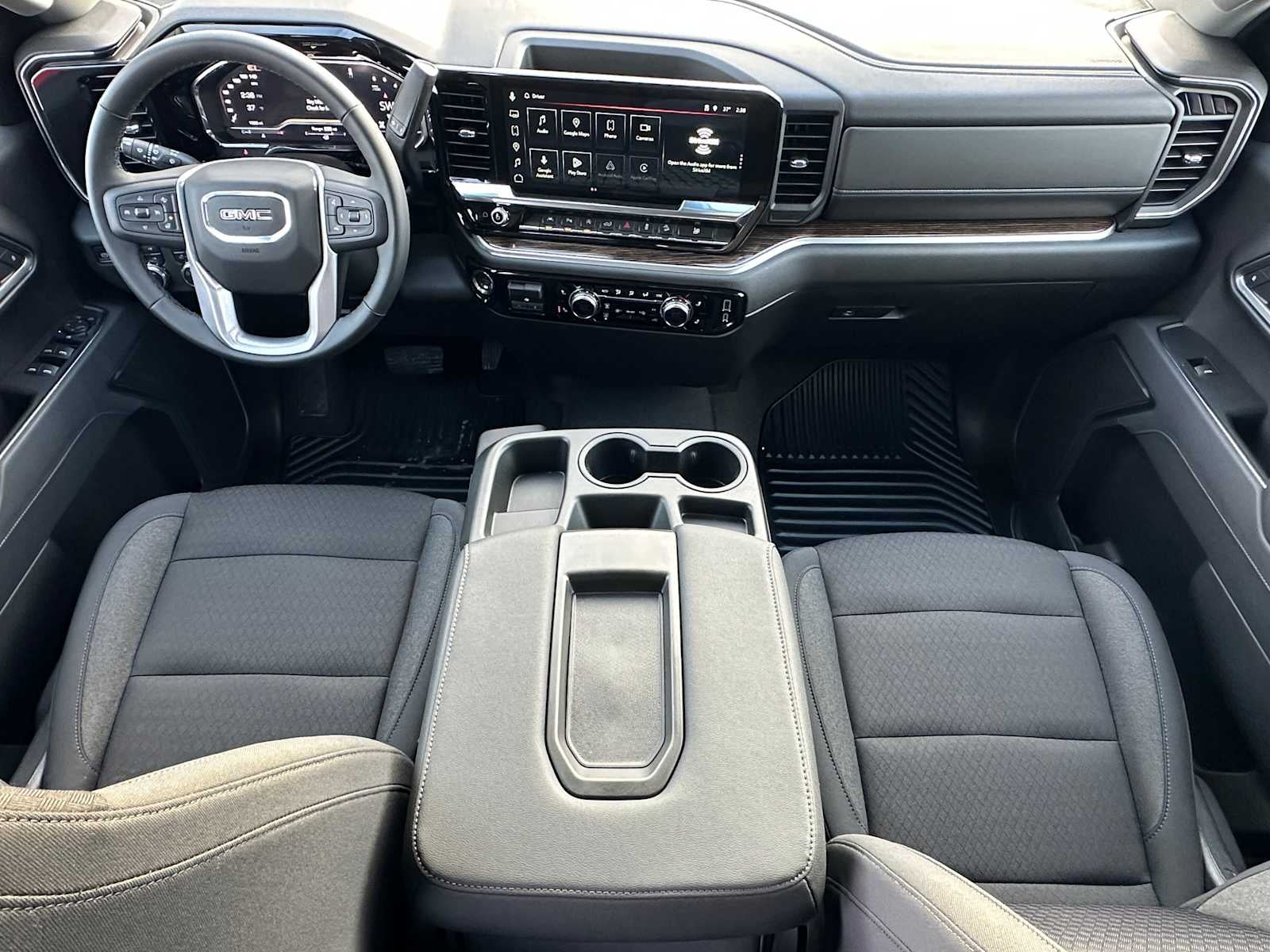 2025 GMC Sierra 1500 SLE