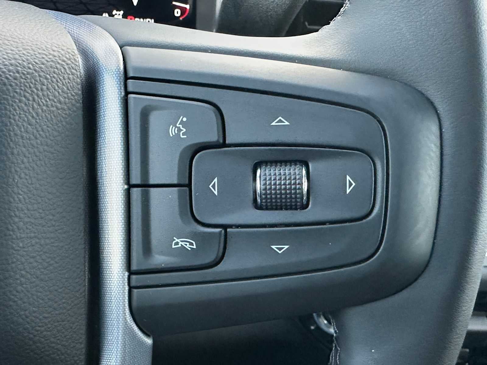 2025 GMC Sierra 1500 SLE