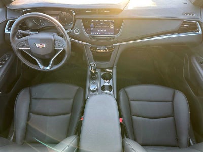 2025 Cadillac XT6 Luxury