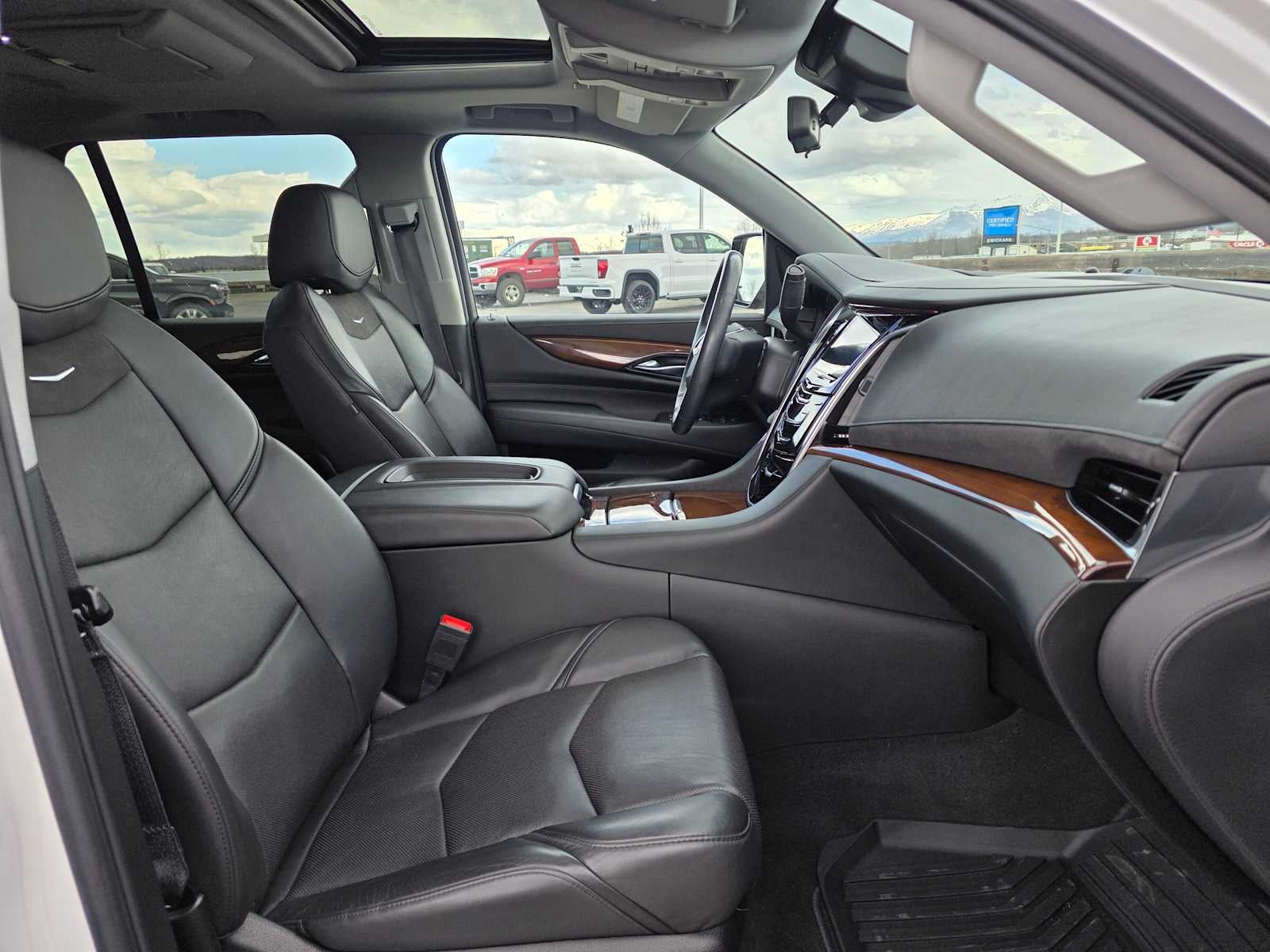 2020 Cadillac Escalade Premium Luxury