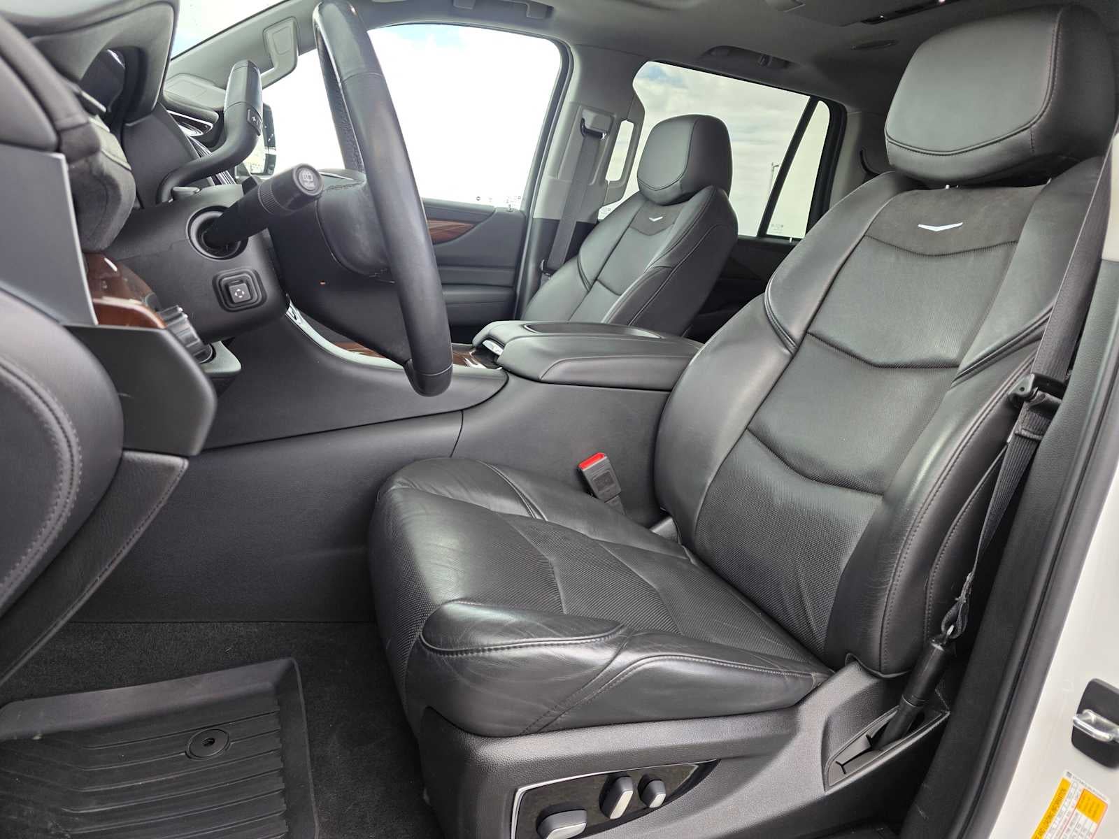 2020 Cadillac Escalade Premium Luxury