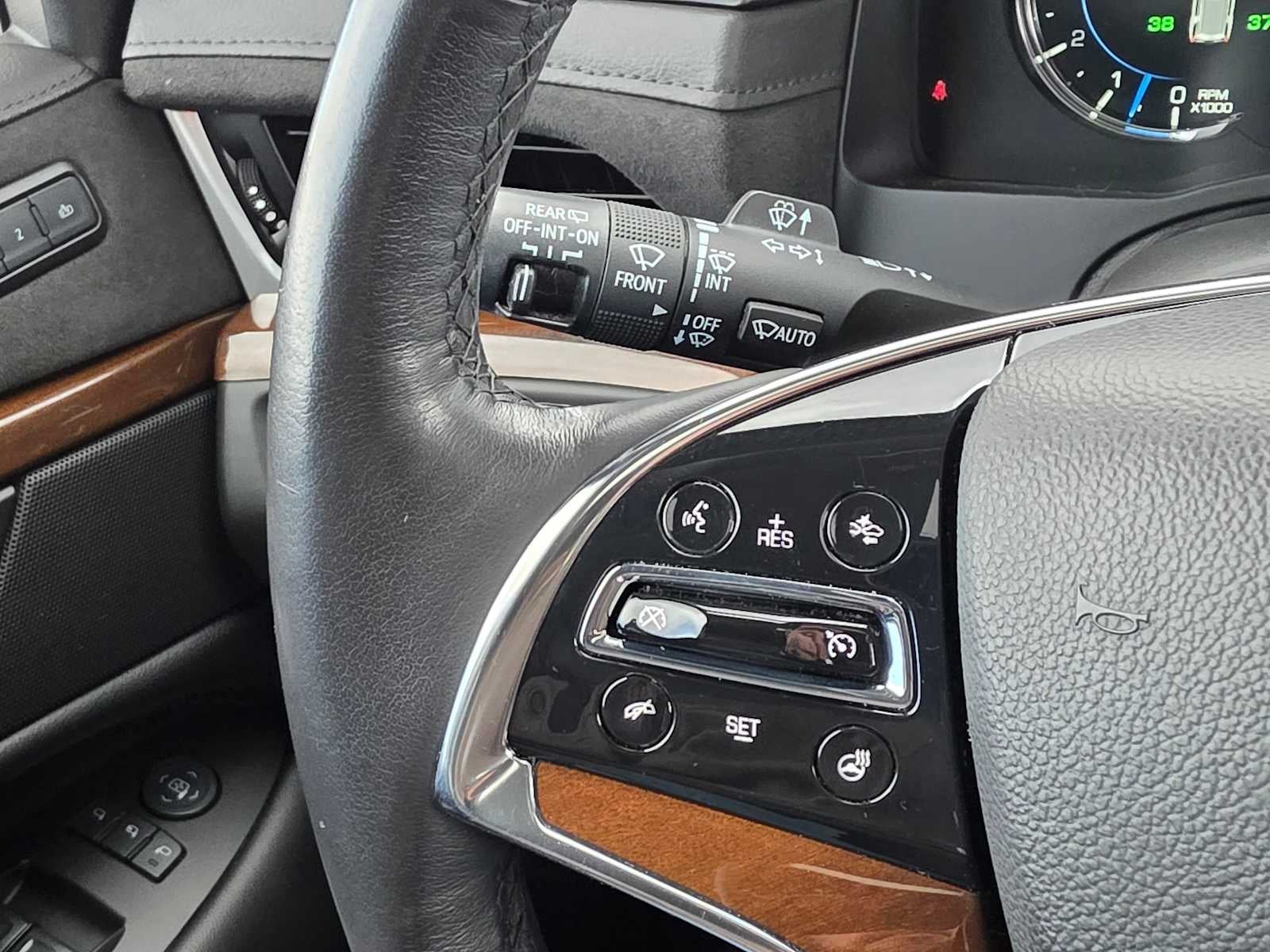 2020 Cadillac Escalade Premium Luxury