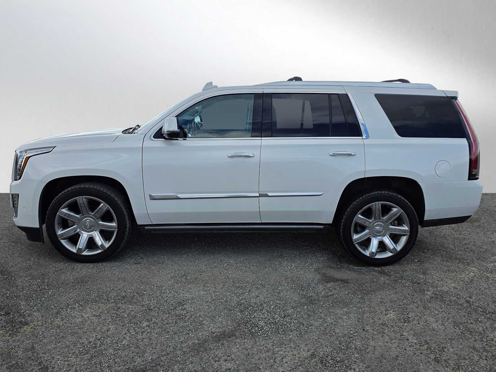 2020 Cadillac Escalade Premium Luxury