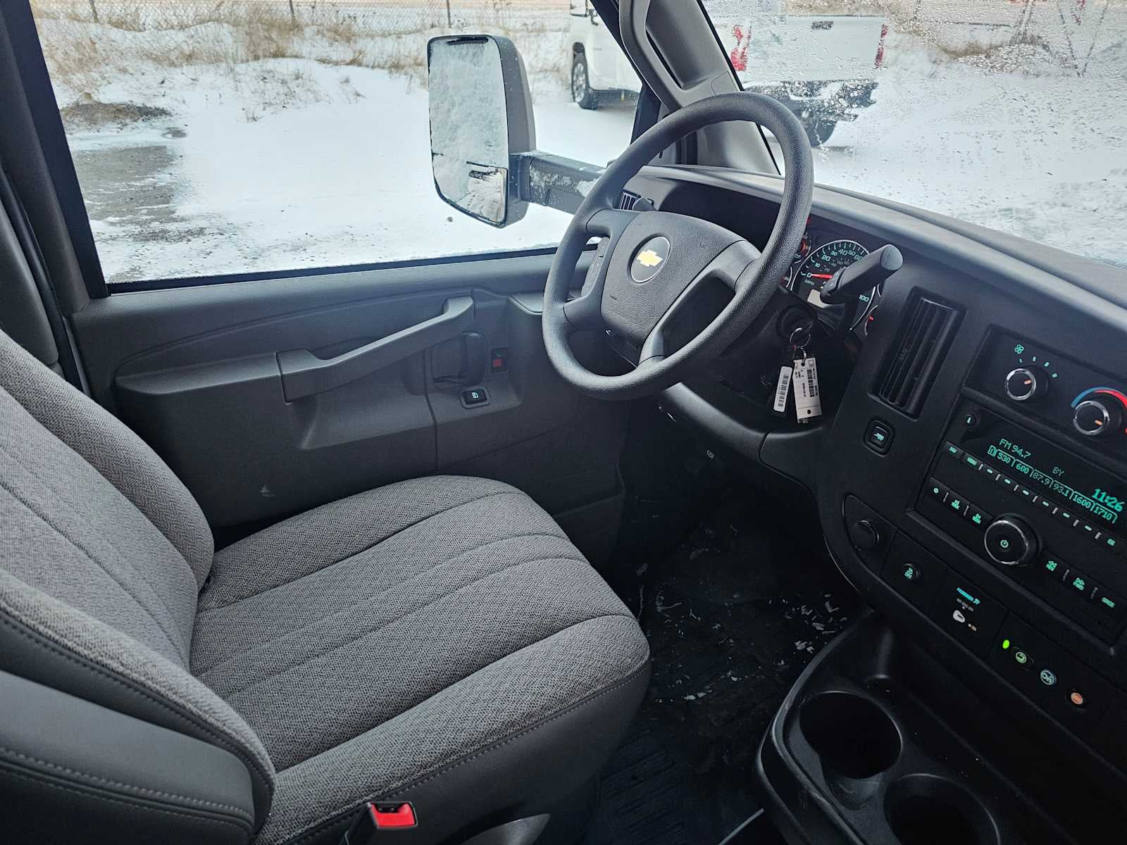 2024 Chevrolet Express Cutaway 3500 1WT